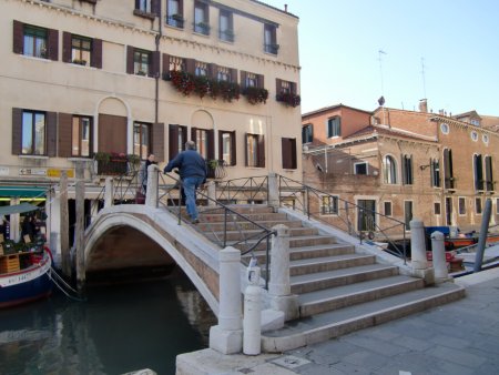 /treks/immersi-nell-arte/ponte-dei-pugni/cimg1261.jpg